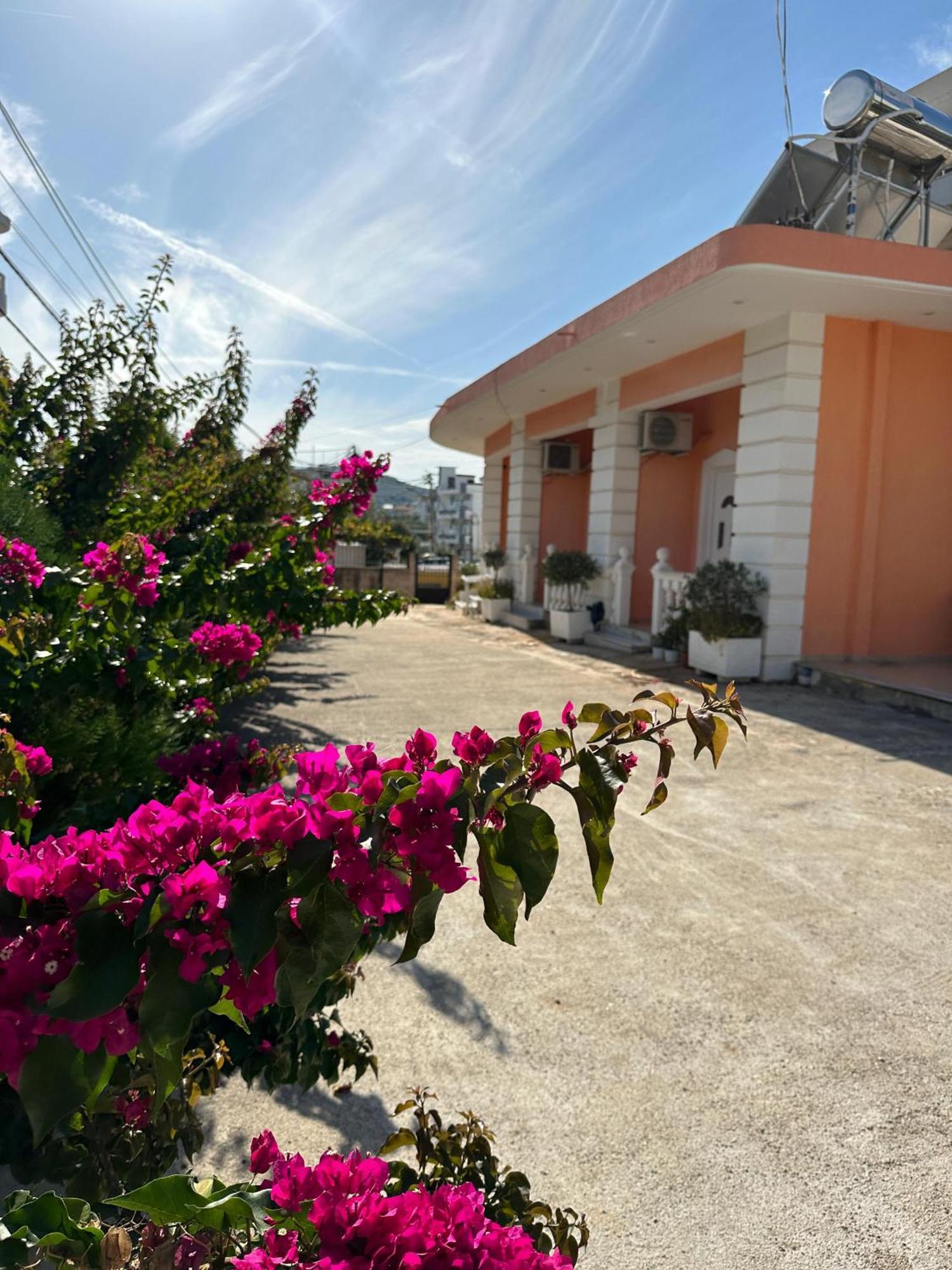 Villa Nicolaos Ksamil Exteriör bild