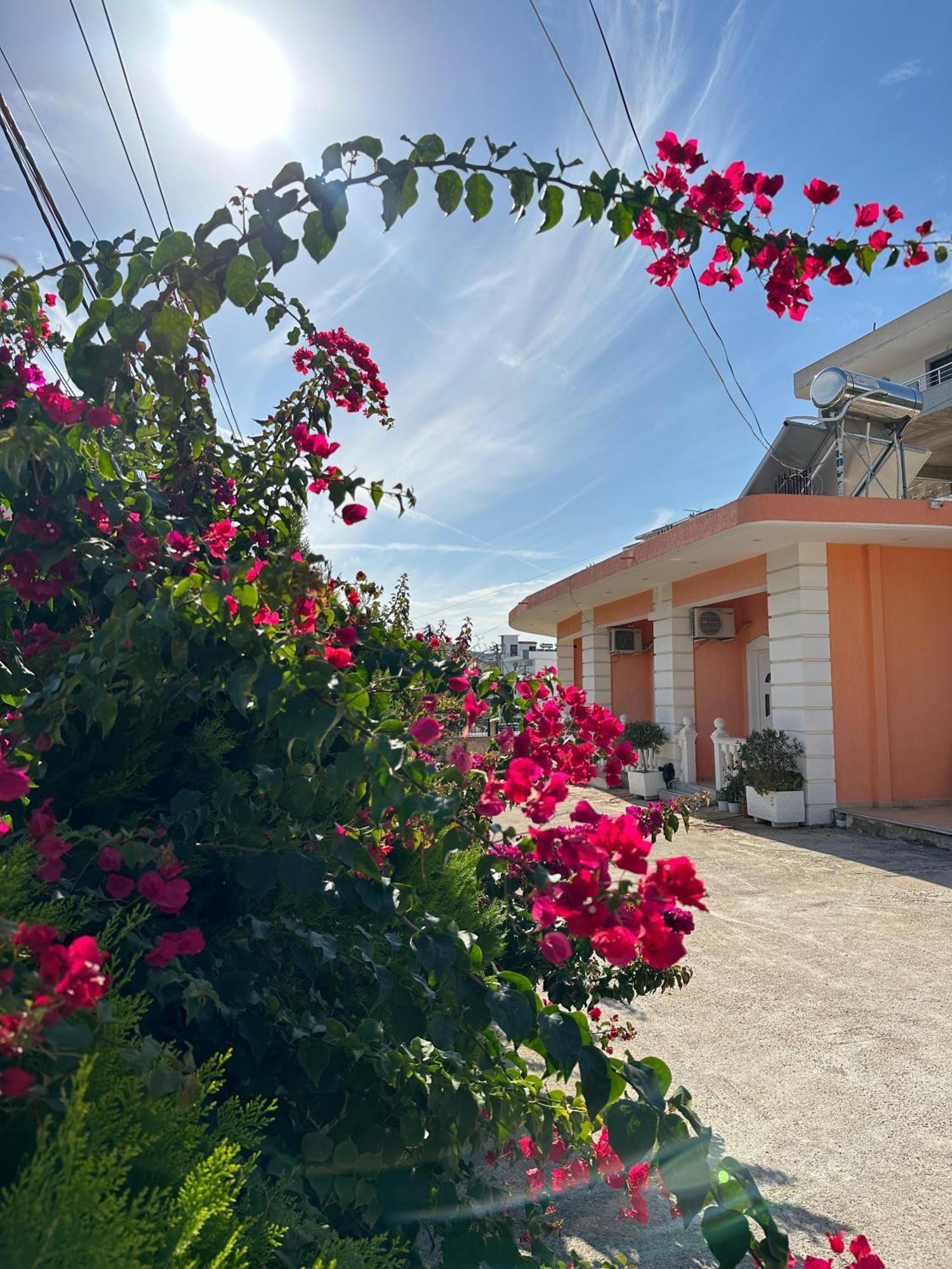 Villa Nicolaos Ksamil Exteriör bild